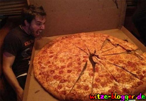 Große Pizza